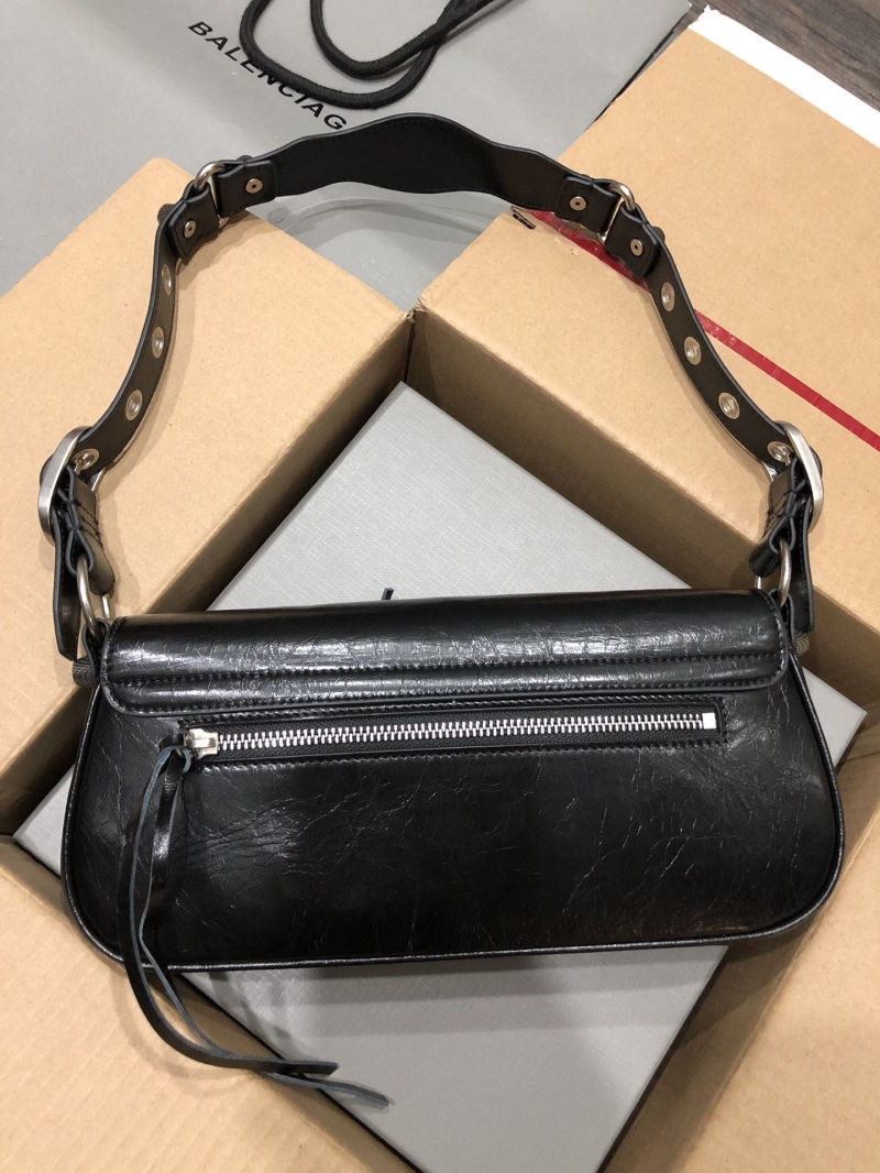 Ba1en*iaga le cagole bags